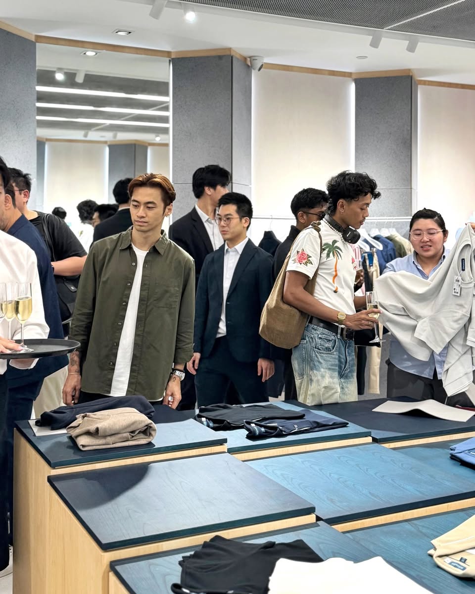 Interior shot of the modern and minimalist DETERMINANT_sg retail space