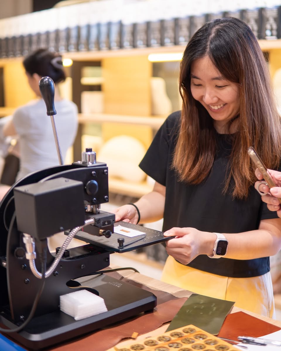 Attendees customizing pillowcases at the TEMPUR x Spotlight workshop