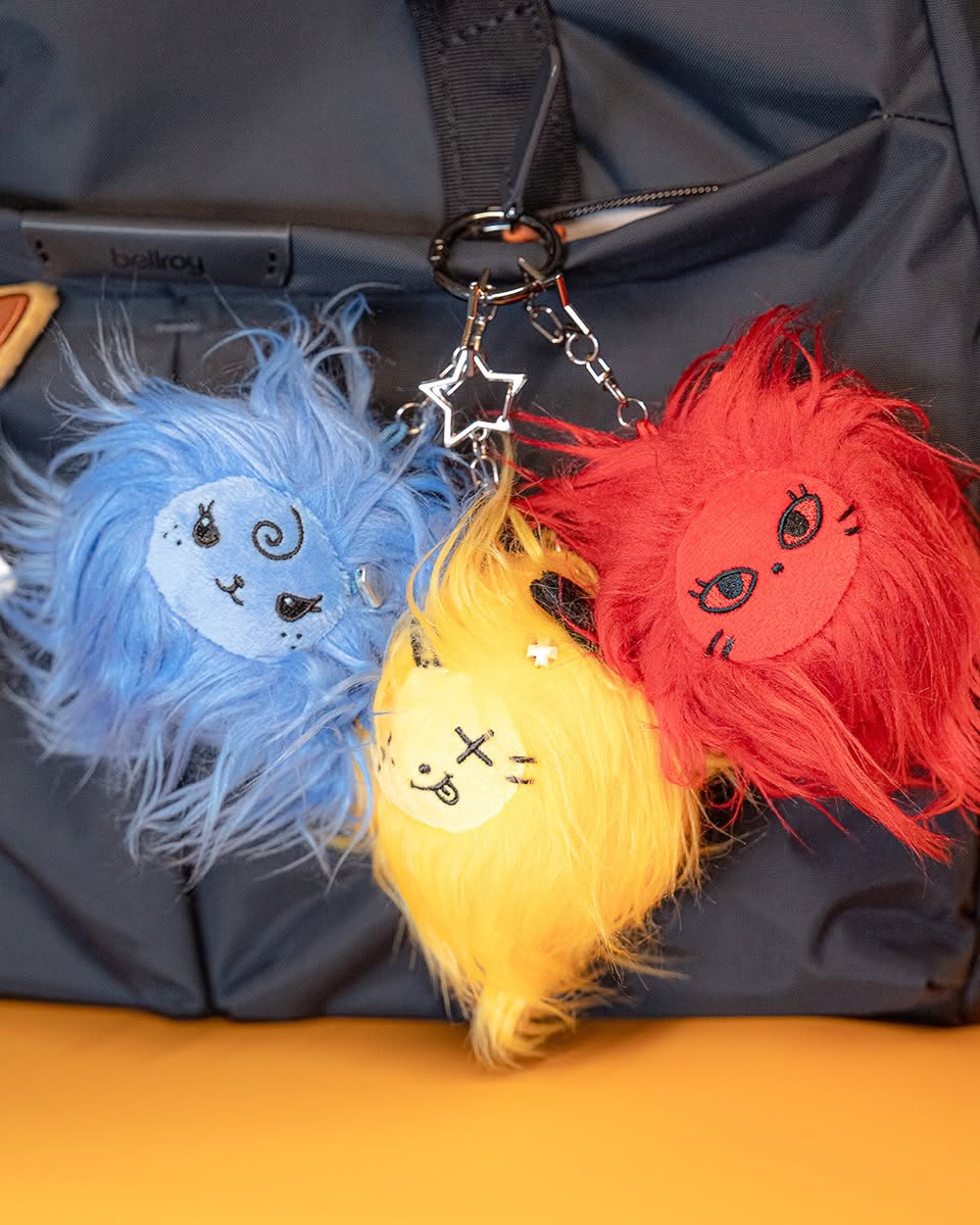 Person carrying a customized bag through a shopping mall