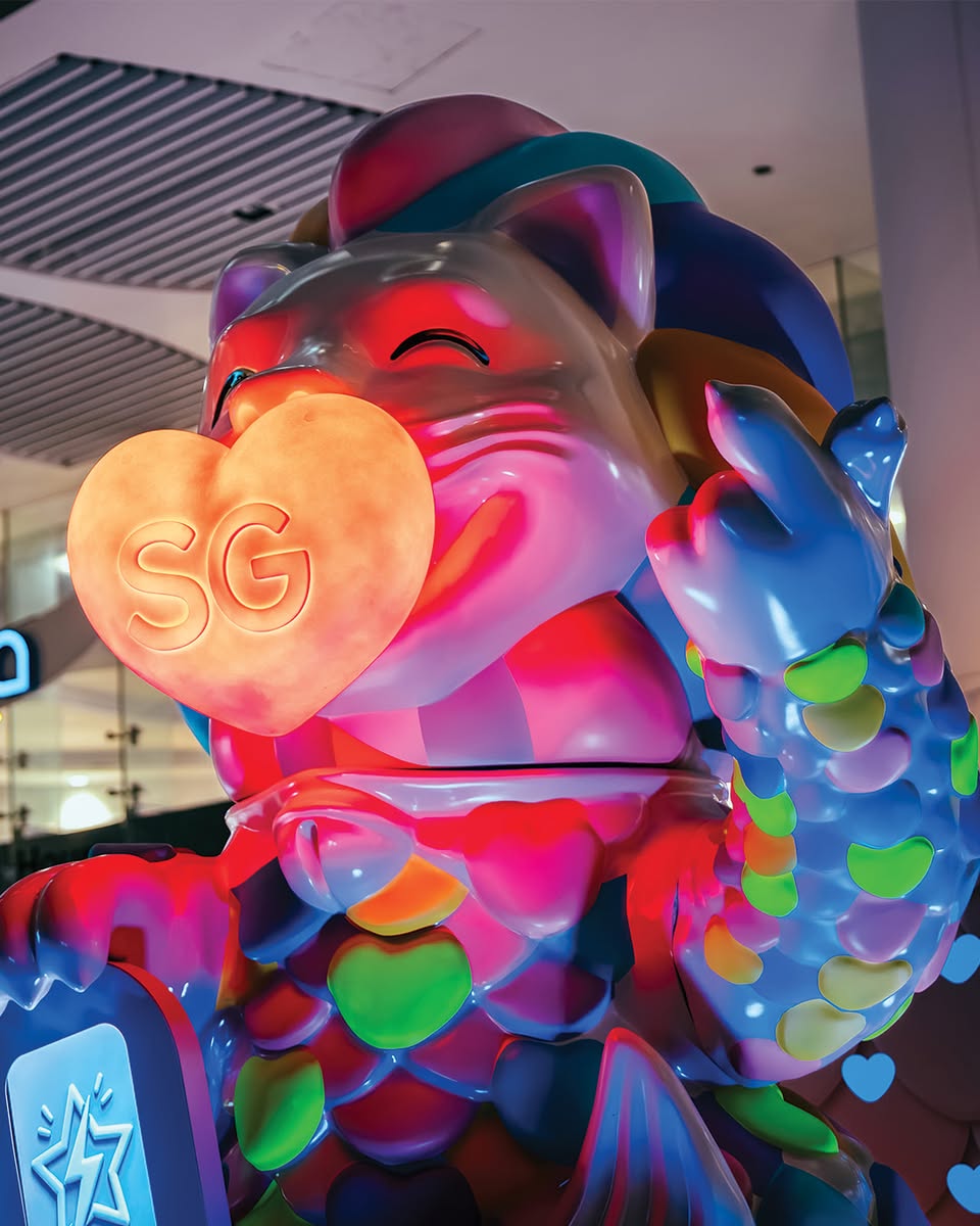 Blooming Hearts Fortune Merlion installation at Plaza Singapura