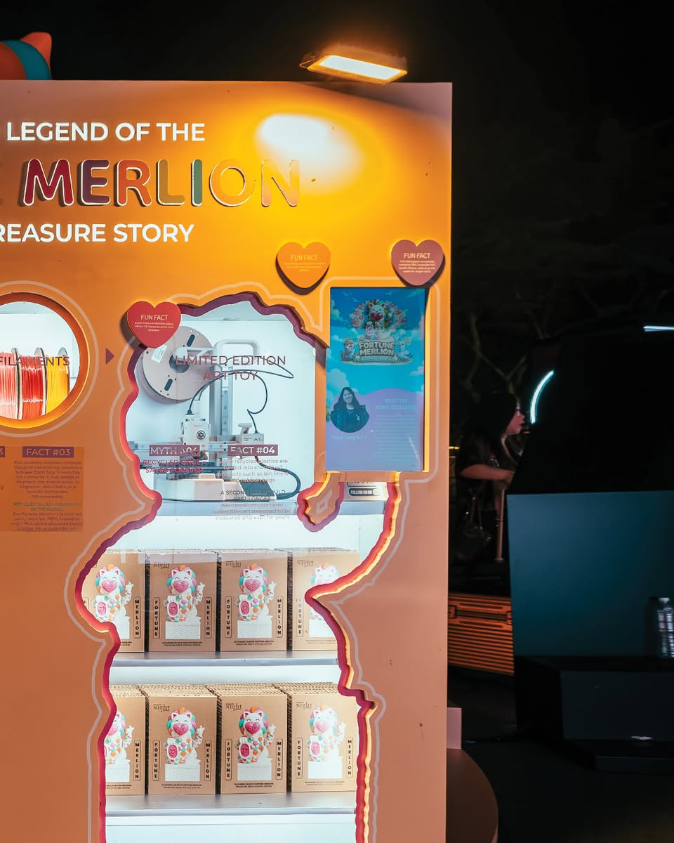 Merlion Treasure Story limited edition exhibit with collectibles