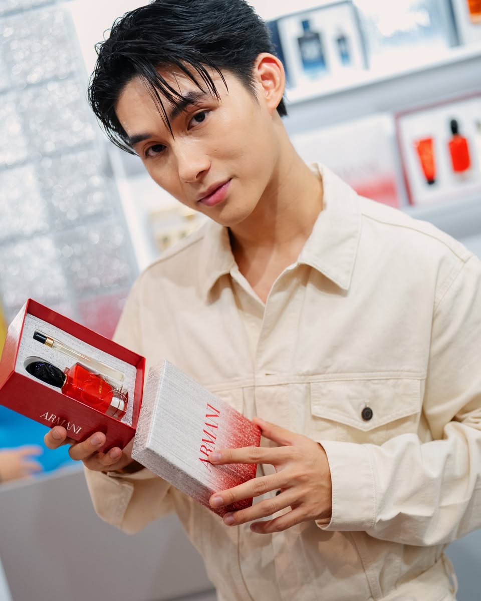 Skincare expert demonstrating product application during a workshop