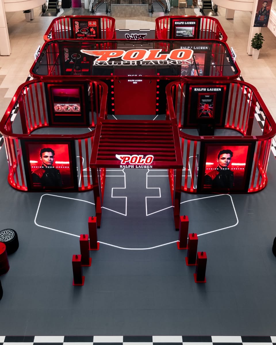 Polo Red Racing Pop-Up display